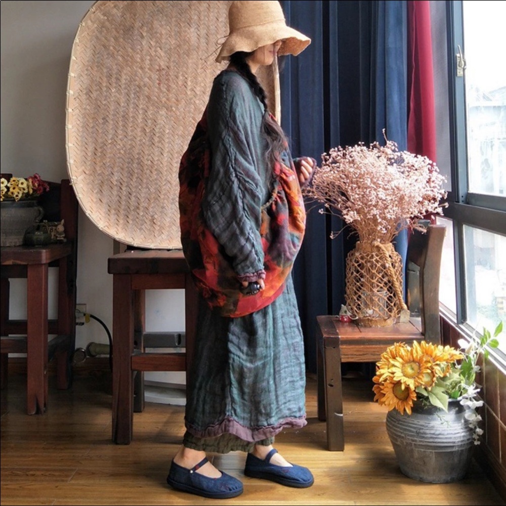 Bohemian oversized Linen dress - Picture 2 of 3